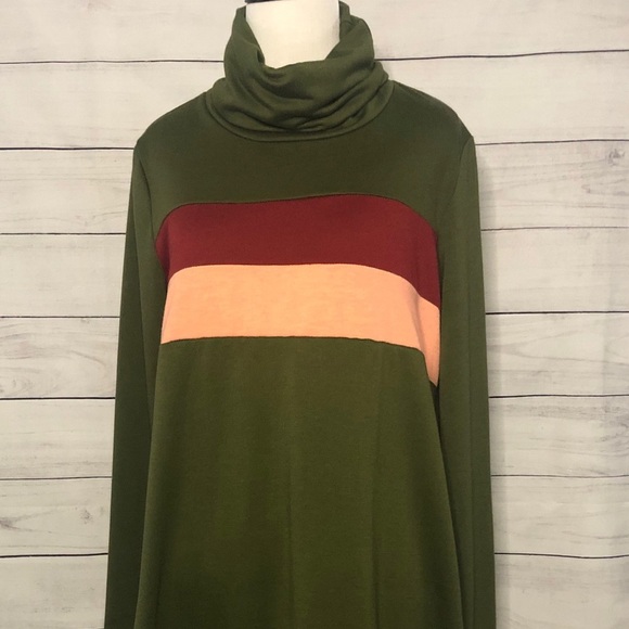 Reborn J Tops - Reborn J turtleneck size medium